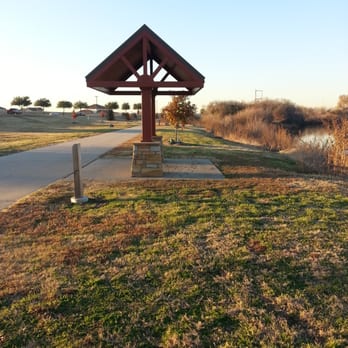 Birds Fort Trail Park - Benches all along the trail. - Parks Near Me - Irving, Texas Birds Fort Trail Park - Benches all along the trail. - Parks Near Me - Irving, Texas