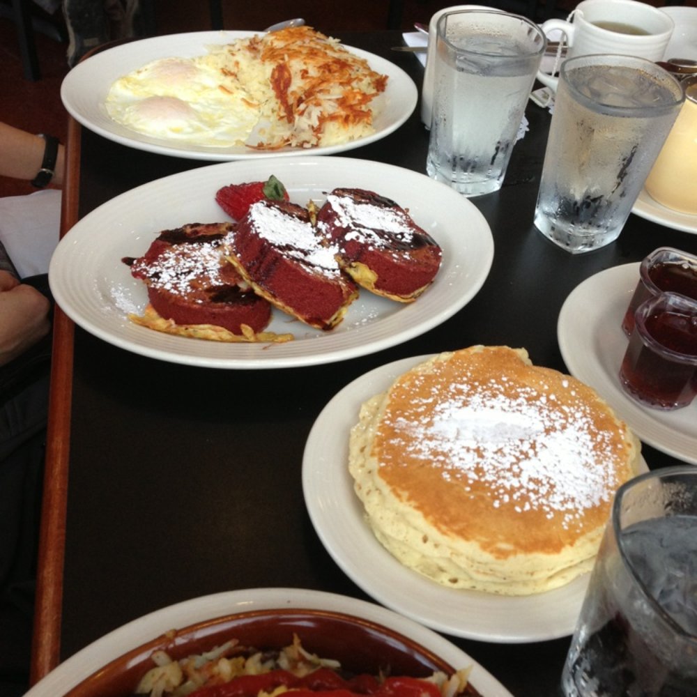 Stacked - Red velvet French toast - Breakfast & Brunch Near Me - Oak Lawn, Illinois Stacked - Red velvet French toast - Breakfast & Brunch Near Me - Oak Lawn, Illinois