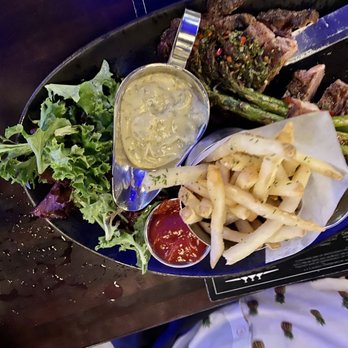 Flights - 12oz N.Y. Strip Steak - New American Near Me - Las Vegas, Nevada Flights - 12oz N.Y. Strip Steak - New American Near Me - Las Vegas, Nevada