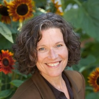 Sarah Hylton - Real Estate Agents Near Me Sarah Hylton - Real Estate Agents Near Me