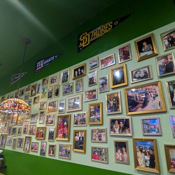 Sisters Pizza - Pizza Near Me - San Diego, California Sisters Pizza - Pizza Near Me - San Diego, California