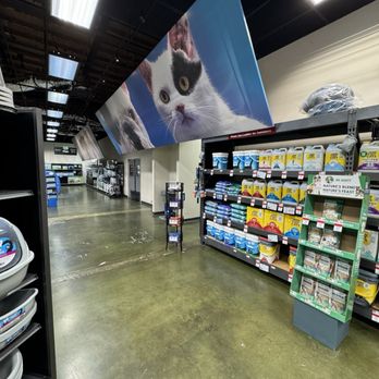 Pet Supplies Plus Clovis - Pet Stores Near Me - Clovis, California
