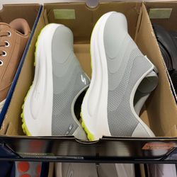 SKECHERS Warehouse Outlet