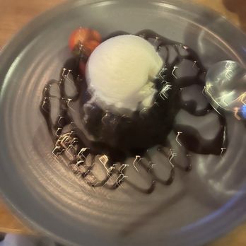 Sea Level Restaurant & Lounge - Molten lava cake - New American Near Me - Redondo Beach, California Sea Level Restaurant & Lounge - Molten lava cake - New American Near Me - Redondo Beach, California
