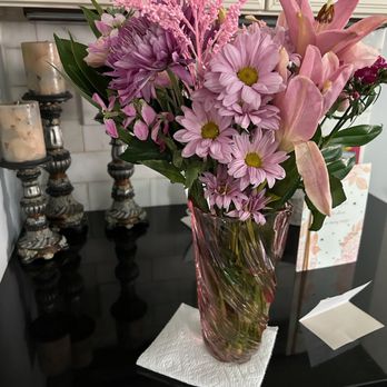Designs by Guzzardo's - What was delivered - Florists Near Me - Melrose Park, Illinois Designs by Guzzardo's - What was delivered - Florists Near Me - Melrose Park, Illinois