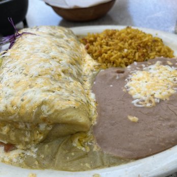 Aunt Chiladas - Green Chili pork Burrito - Mexican Near Me - Phoenix, Arizona Aunt Chiladas - Green Chili pork Burrito - Mexican Near Me - Phoenix, Arizona
