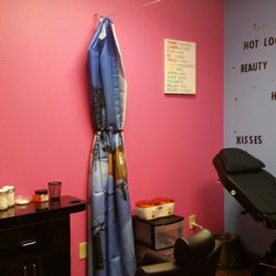 Beauty hut salon
