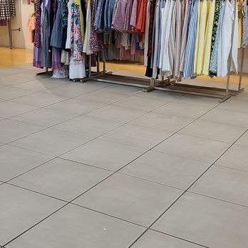 LOFT - Omg sale area - Women's Clothing Near Me - Northridge, California LOFT - Omg sale area - Women's Clothing Near Me - Northridge, California