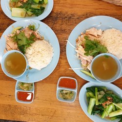 Uncle - Authentic Hainese Chicken Rice