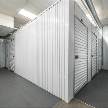 Extra Space Storage - Exterior Units - Self Storage Near Me - Memphis, Tennessee