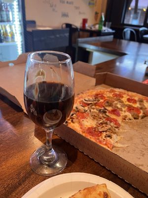 Vinyl Pies Pizza by null