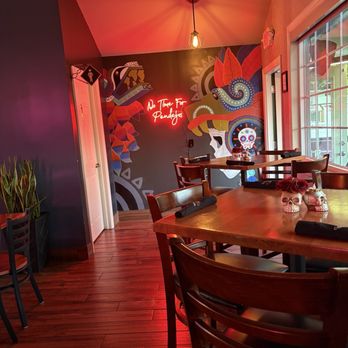 Colossal Restaurant - Mexican Near Me - Wharton, New Jersey