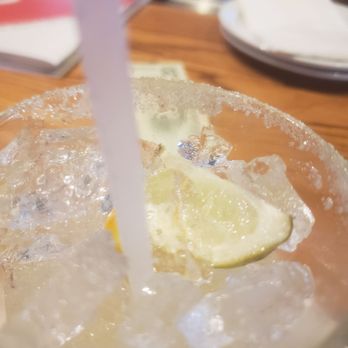 Chili's - Bars Near Me - Bay Shore, New York