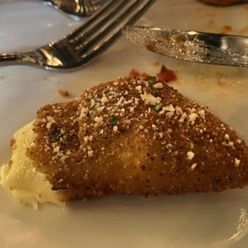 Consiglio's Restaurant - Fried mozzarella. - Italian Near Me - New Haven, Connecticut Consiglio's Restaurant - Fried mozzarella. - Italian Near Me - New Haven, Connecticut