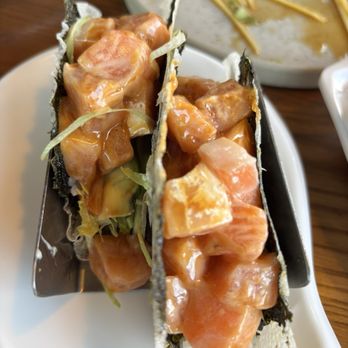 Blue Claw - Sushi Bars Near Me - Houston, Texas