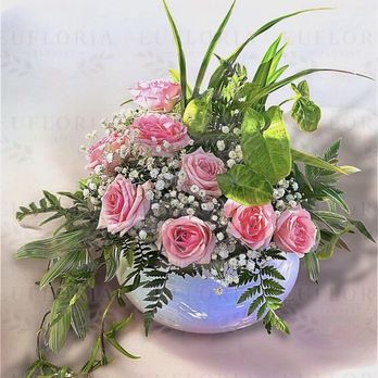 Eufloria Florist - Signature Rose Garden - Nurseries & Gardening Near Me - Fredericksburg, Virginia