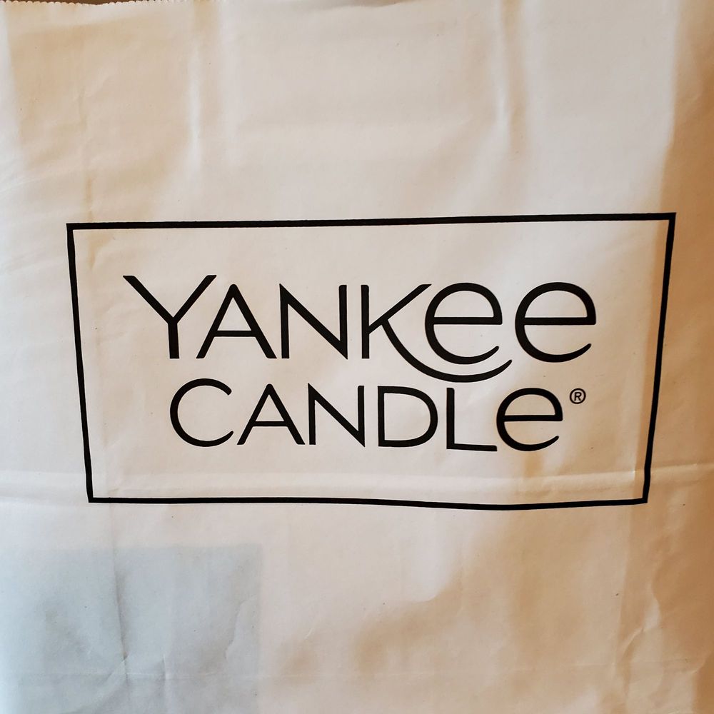 YANKEE CANDLE Updated April 2024 1000 Ross Park Mall Dr, Pittsburgh