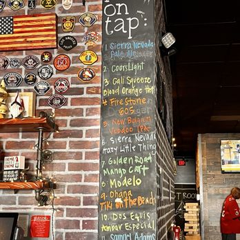 Edna Vees Public House - Burgers Near Me - Covina, California Edna Vees Public House - Burgers Near Me - Covina, California