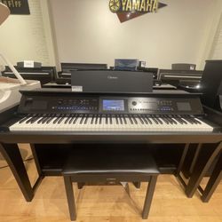 Solich Piano Columbus - Yamaha Clavinova - CVP-295