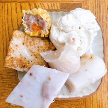 Gourmet Dim Sum and Cafe - turnip cake, taro cake, shrimp dumpling, pork dumpling, dry shrimp rice roll, steamed chicken bun - Dim Sum Near Me - San Francisco, California Gourmet Dim Sum and Cafe - turnip cake, taro cake, shrimp dumpling, pork dumpling, dry shrimp rice roll, steamed chicken bun - Dim Sum Near Me - San Francisco, California