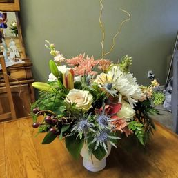 Floral arrangement delivered by Farmhouse Box and Bloom.