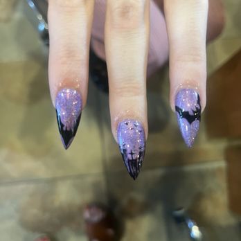 Classy Nails By Le - Nail Salons Near Me - Tucson, Arizona