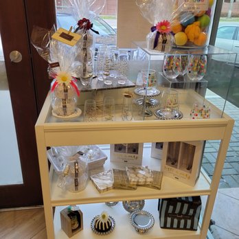 Nothing Bundt Cakes - Bakeries Near Me - Dallas, Texas Nothing Bundt Cakes - Bakeries Near Me - Dallas, Texas