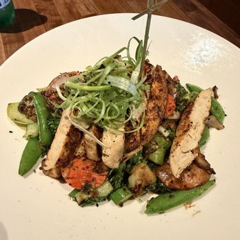 Yard House - New American Near Me - Springfield, Virginia Yard House - New American Near Me - Springfield, Virginia