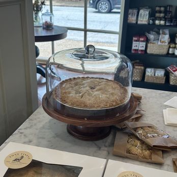 Fox's Finest - Delicious pies - Butcher Near Me - Saint Louis, Missouri