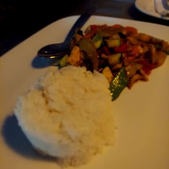 Sala Thai Street Food - Thai Near Me - Bloomfield, Connecticut