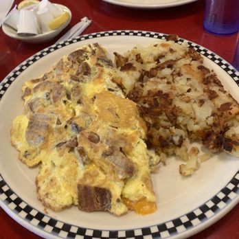 Park Wayne Diner - Cheese inlet with sausage and bacon - Diners Near Me - Wayne, New Jersey