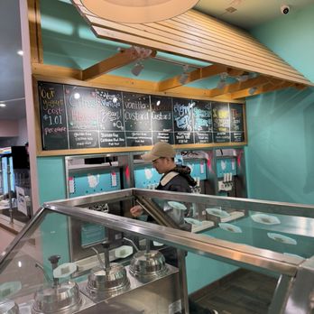 Easy Breezy Frozen Yogurt - Options - Ice Cream & Frozen Yogurt Near Me - Walnut Creek, California Easy Breezy Frozen Yogurt - Options - Ice Cream & Frozen Yogurt Near Me - Walnut Creek, California