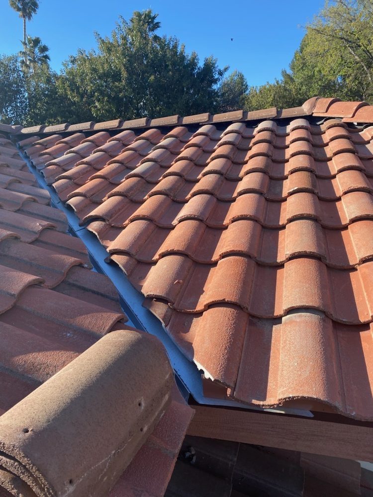 Slide of King Guard Roofing