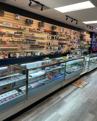 magic wizards smoke and vape shop Magic Wizards Smoke And Vape Shop, 7556 Pearl Rd, Middleburg Heights, OH  44130, US