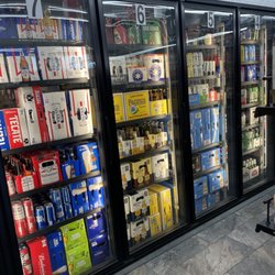 Friendly Liquor Market