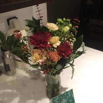 Nigella SF - small bouquet - Florists Near Me - San Francisco, California Nigella SF - small bouquet - Florists Near Me - San Francisco, California