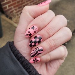 Nailsbyhani - By Yoli