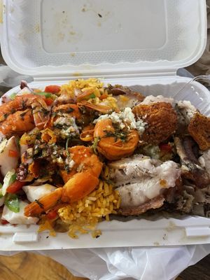 Lechonera La Piraña by null Lechonera La Piraña by null