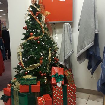 Dillard's - Tis the season - Department Stores Near Me - Altamonte Springs, Florida