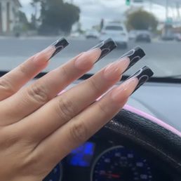Beautiful nails done by Bella Tran Beautiful nails done by Bella Tran