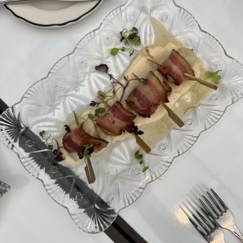Cedar Knoll - Bacon wrapped scallops - New American Near Me - Alexandria, Virginia Cedar Knoll - Bacon wrapped scallops - New American Near Me - Alexandria, Virginia