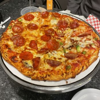 Bellacino's Pizza & Grinders - Pizza Near Me - St Charles, Missouri Bellacino's Pizza & Grinders - Pizza Near Me - St Charles, Missouri