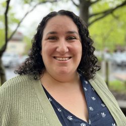 Pacific Audiology Clinic - Dr. Lindsey Hill