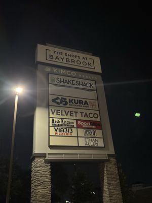 Shake Shack Baybrook by null