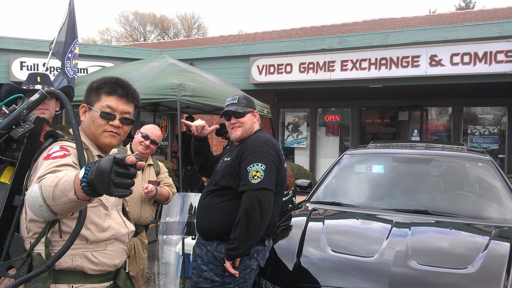 Video Game Exchange & Comics Logo