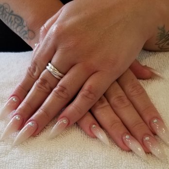 Bella Nails & Spa - Nails by Angel. - Nail Salons Near Me - Brea, California