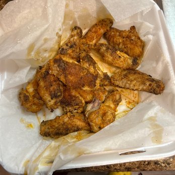 Three Guys Subs & Pizza - chicken in a styrofoam container - Pizza Near Me - Conway, South Carolina Three Guys Subs & Pizza - chicken in a styrofoam container - Pizza Near Me - Conway, South Carolina