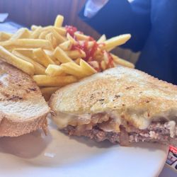 Bill & Sam's Diner - Patty melt.
