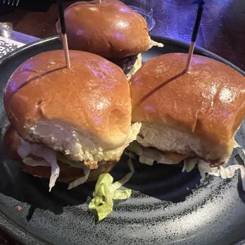 Theory - Sports Bars Near Me - Chicago, Illinois
