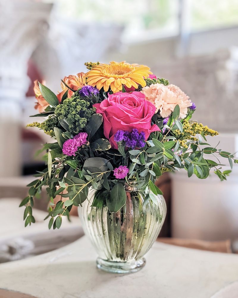 VOGT’S FLOWERS FLINT Updated September 2024 49 Photos & 25